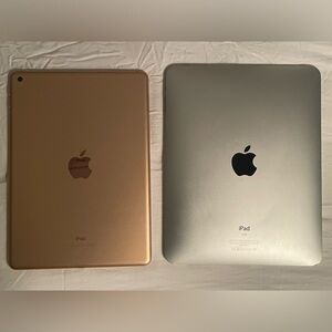 2 iPads